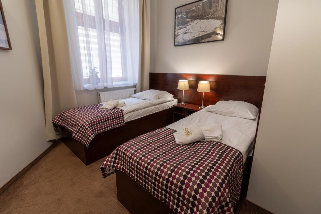 Atlantic Aparthotel Cracovie Extérieur photo