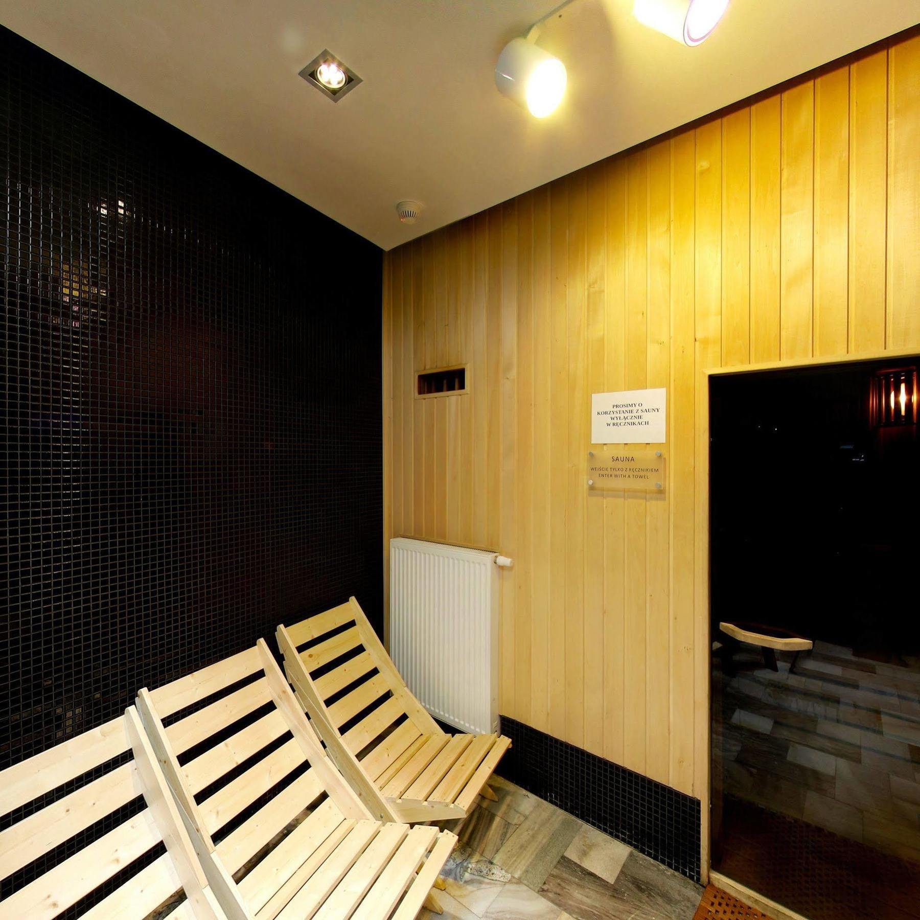 Atlantic Aparthotel Cracovie Extérieur photo